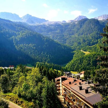 View-Stunning 2 Bedroom Apartment In The Heart Of Alps Sella Nevea Extérieur photo